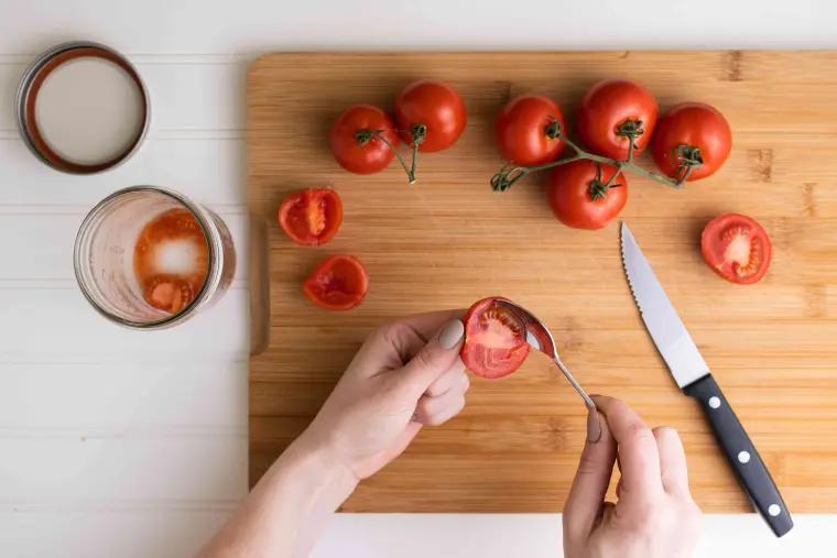 сбор семян томатов для посева